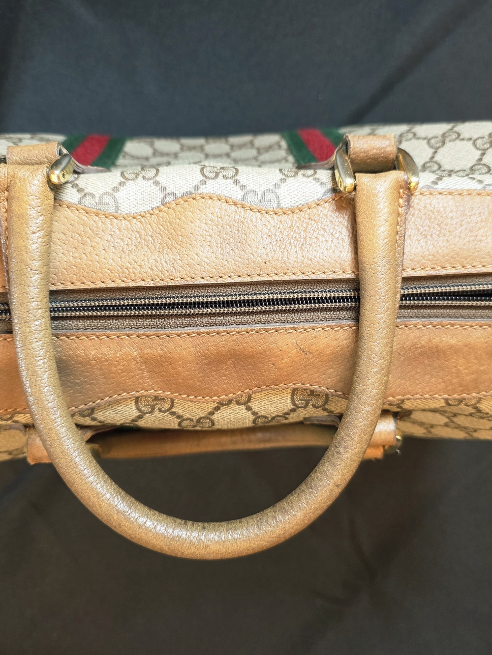 Vintage Italian Gucci Signature GG Canvas Boston Speedy Style. Comes w COA - Picture 7 of 16